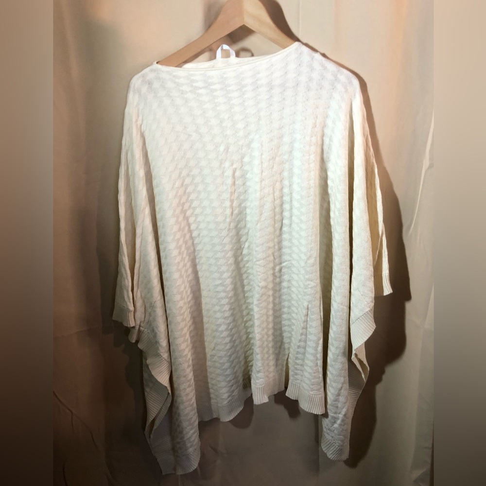 🍋Lululemon Divinity Poncho